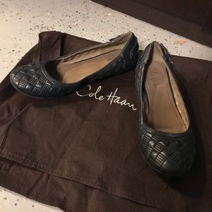 Cole Hana flat